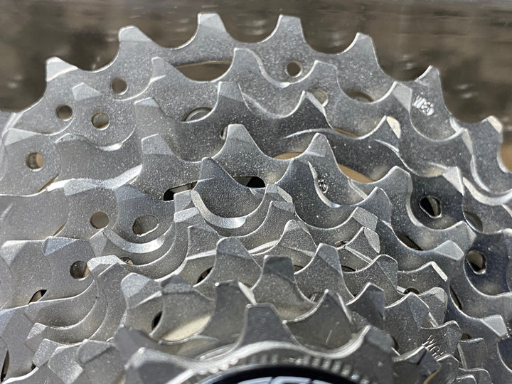 KH570 シマノ SHIMANO アルテグラ ULTEGRA CS-R8101 スプロケット 11-30T 12S ※未使用品