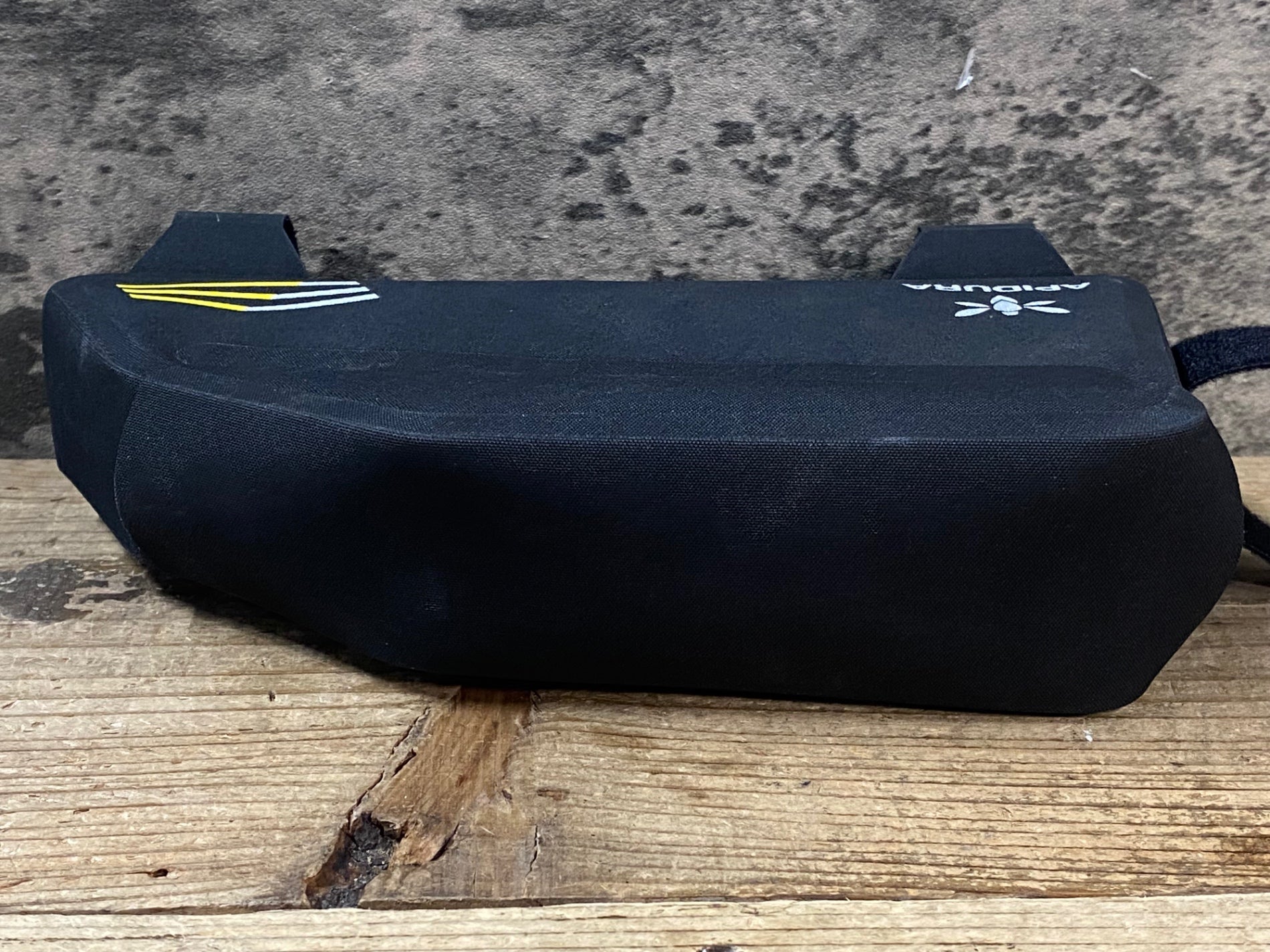 JV936 アピデュラ APIDURA RACING TOP TUBE PACK 1L トップチューブ