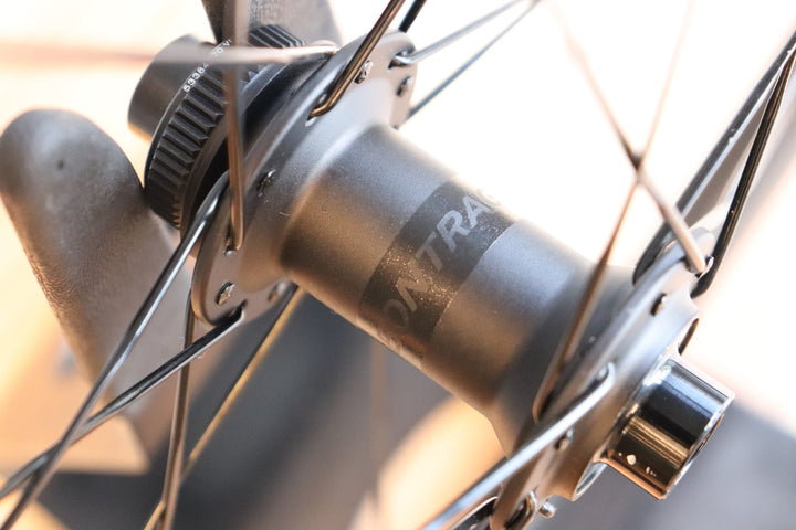 ボントレガー BONTRAGER アイオロス エリート AEOLUS ELITE 35 TLR DISC カーボン チューブレスレディ ホイールセット シマノ11/12S 【さいたま浦和店】