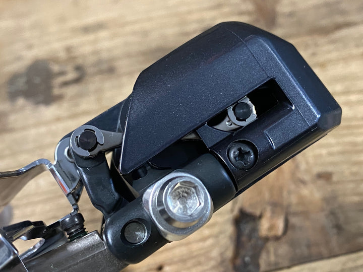 KF043 シマノ SHIMANO アルテグラ ULTEGRA FD-R8050 フロントディレイラー Di2 新品未使用