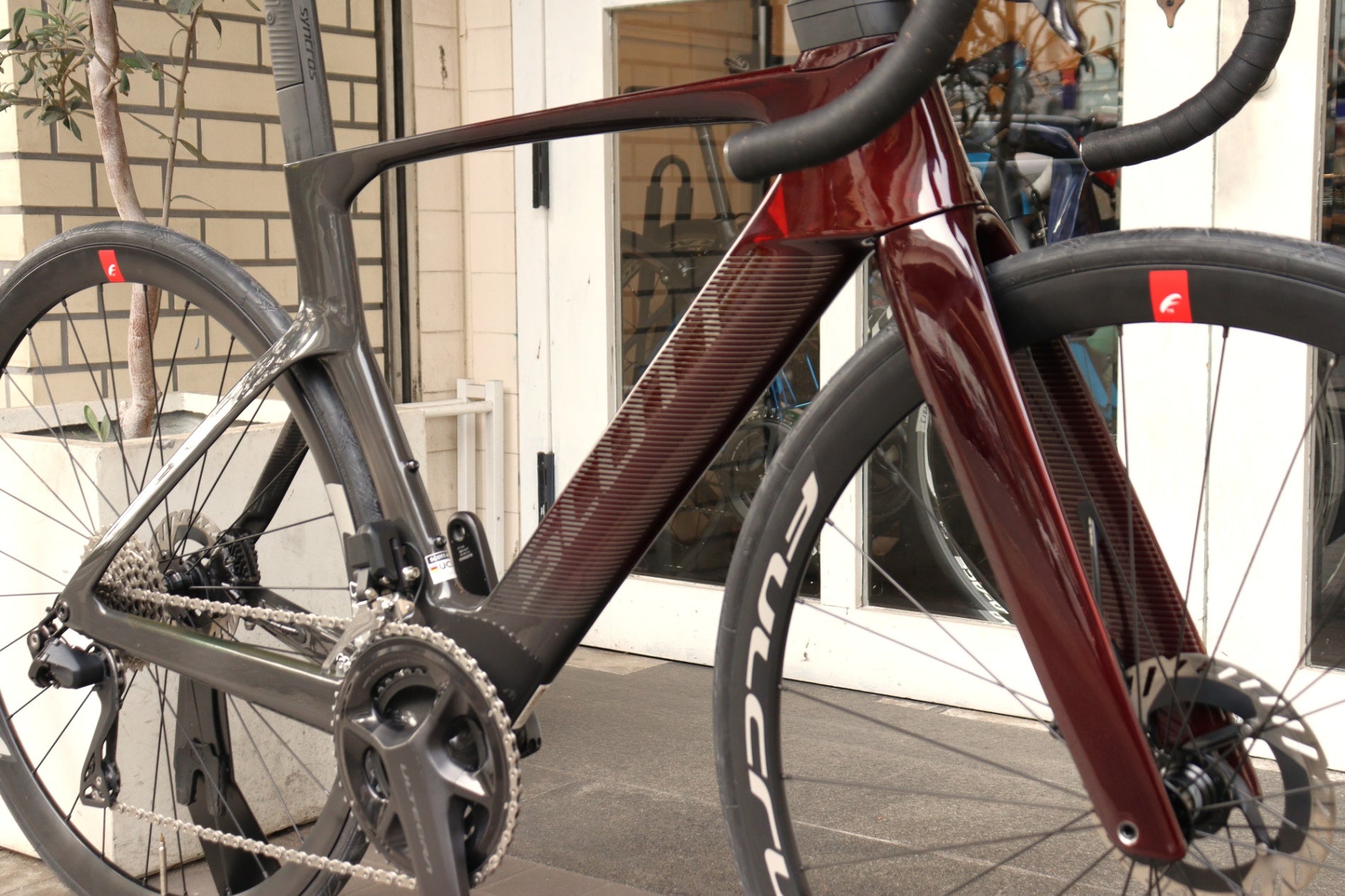 スコット SCOTT フォイル FOIL RC30 2023モデル XSサイズ シマノ 105