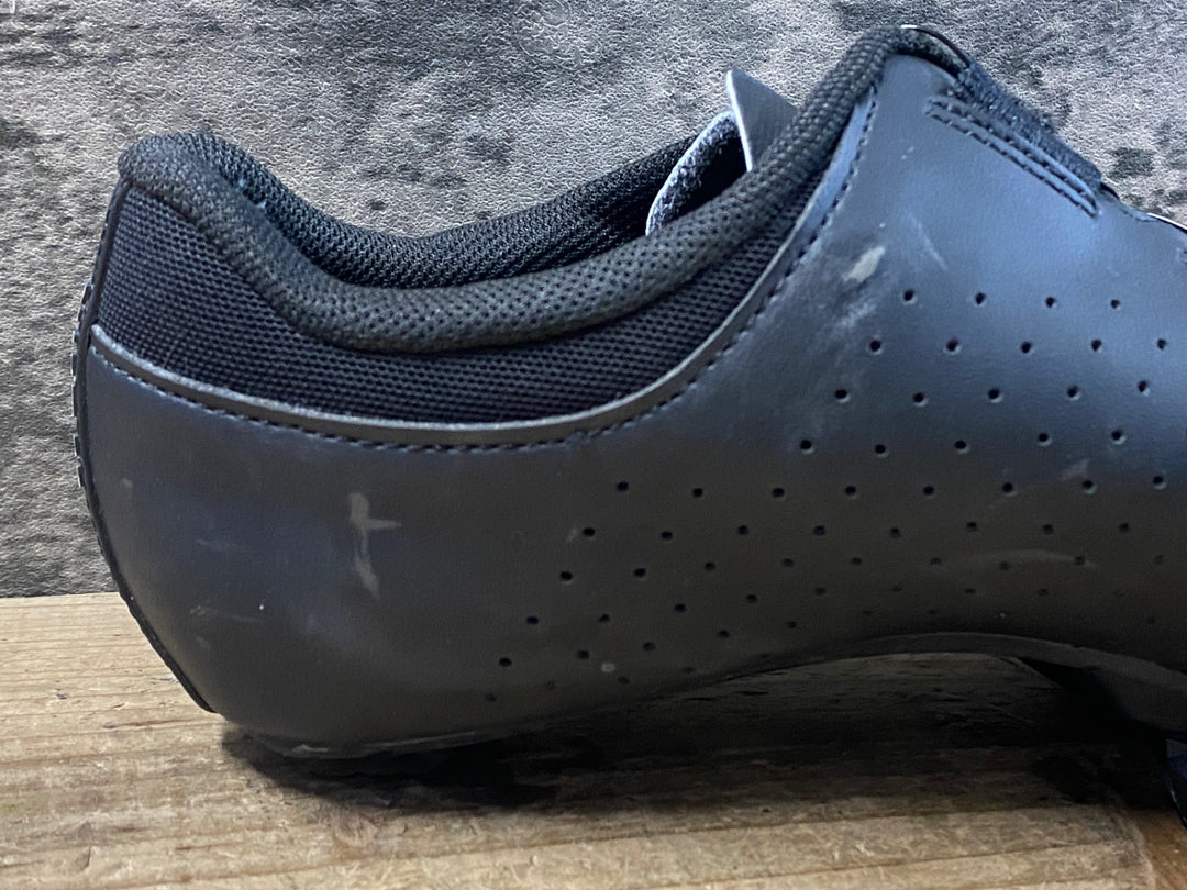 KB381 フィジーク fizik VENTO OMNA WIDE SPD-SLシューズ EU40.5 3穴 黒 ※傷スレ