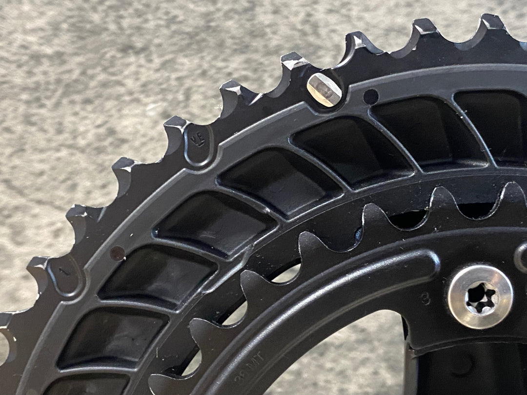 JX042 シマノ SHIMANO 105 FC-R7000 クランクセット 165mm 52/36T