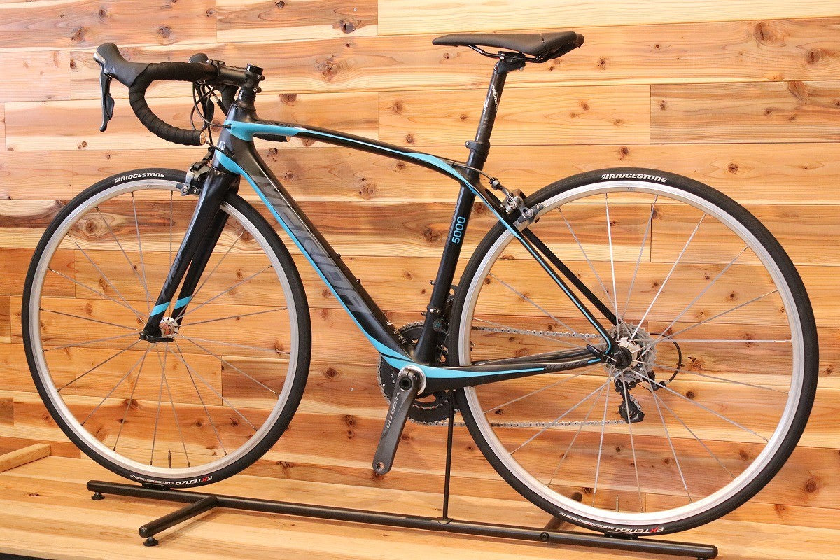 フルカーボンロードバイク メリダ スクルトゥーラ5000