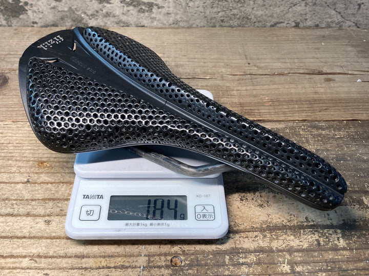 JK951 フィジーク fizik ANTARES R1 VERSUS EVO ADAPTIVE サドル カーボンレール 149mm
