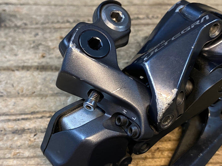 KO555 シマノ SHIMANO アルテグラ ULTEGRA RD-R8050 SS リアディレイラー Di2 ※動作不良の為ジャンク