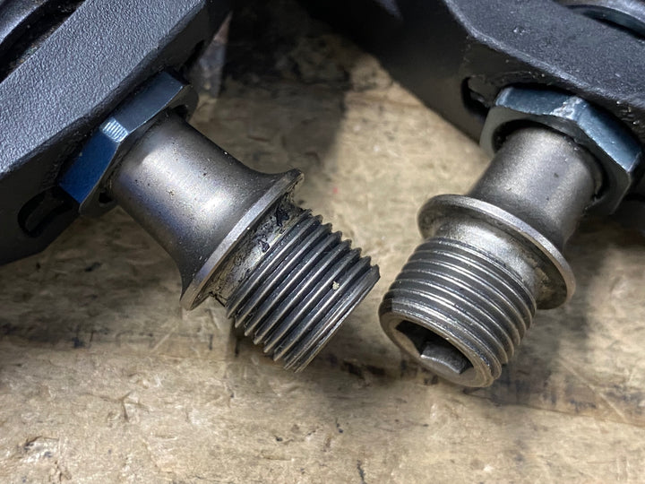 KQ601 シマノ SHIMANO PD-T700 ビンディングペダル SPD