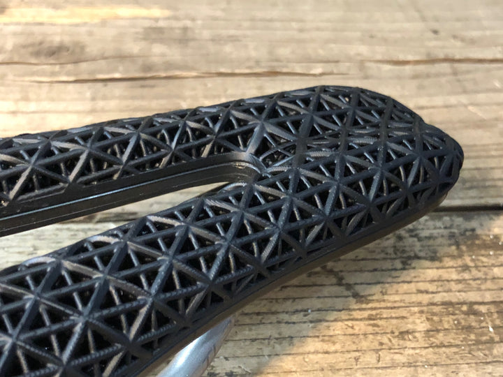 JR118 セライタリア selle italia NOVUS BOOST EVO 3D サドル Ti316レール 145mm