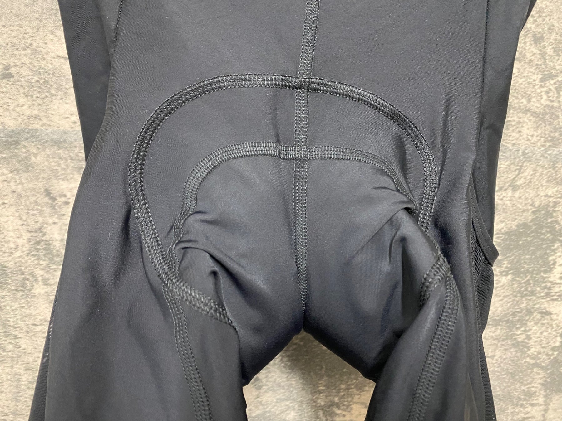 Rapha レーサーパンツ ブラック JE183 ラファ Rapha CORE CARGO SHORTS レーサーパンツ ブラック XS