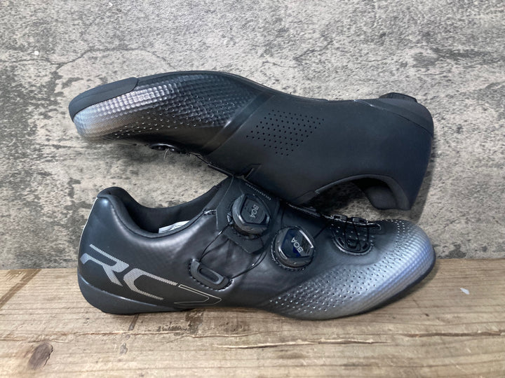JY067 シマノ SHIMANO RC7 SH-RC702M L01 ビンディングシューズ EU43 SPD-SL