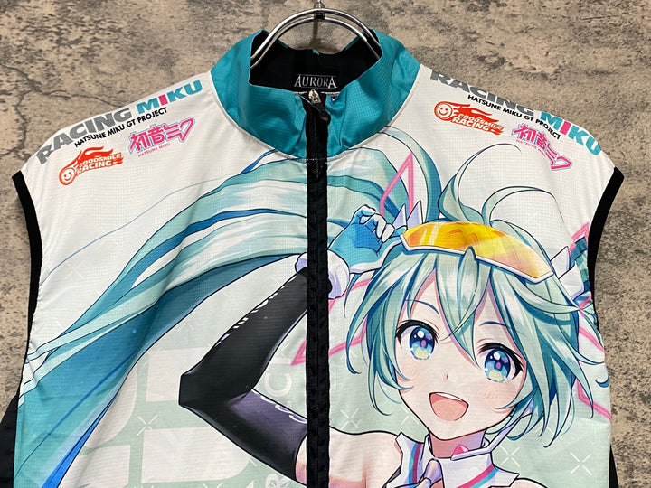 KI939 アウローラ AURORA Racing MIKU サイクルベスト ジレ 総柄 XL 2021Ver