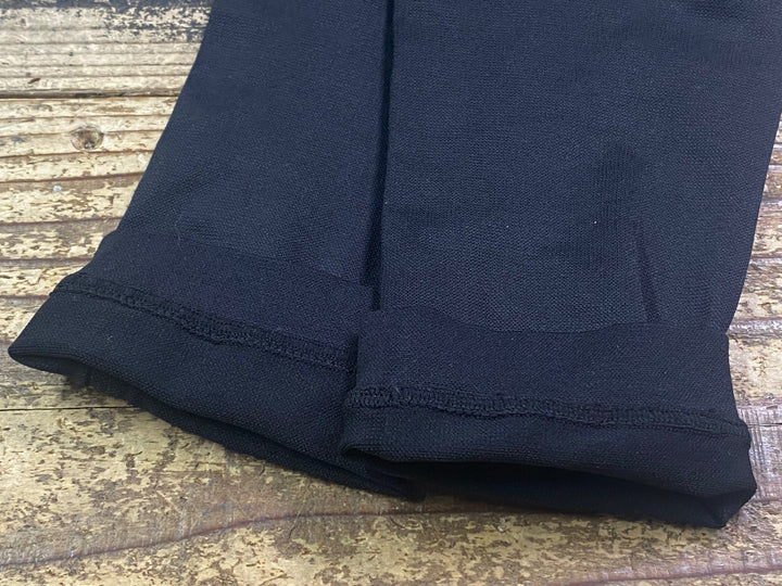 JL086 アソス assos ASSOSOIRES レッグカバー 黒 ※サイズ不明