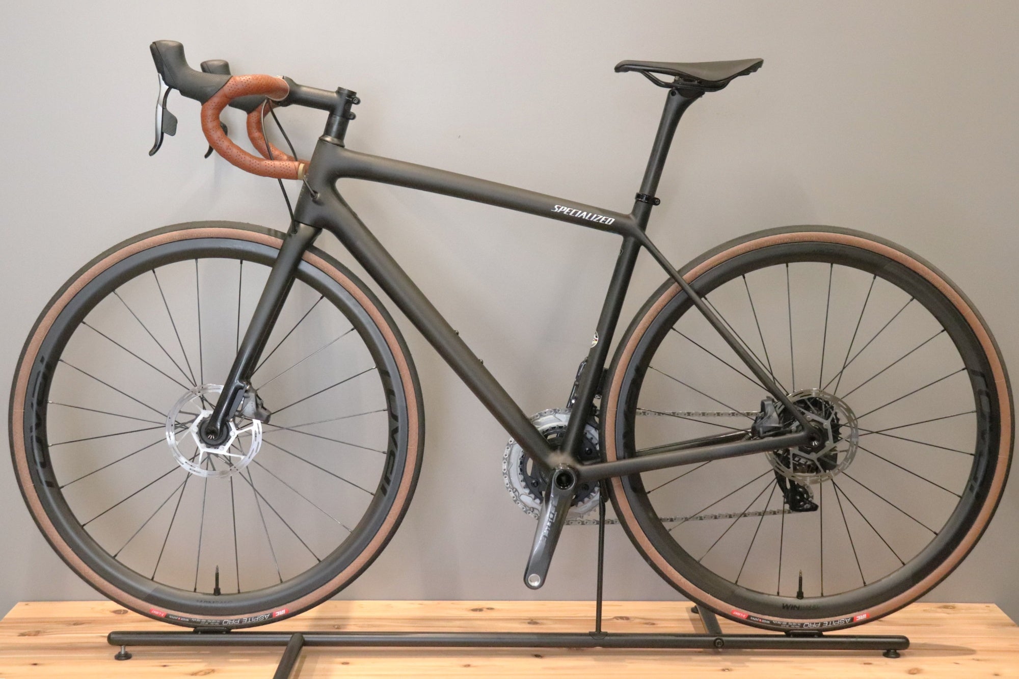 スペシャライズド SPECIALIZED エートス AETHOS PRO 2022モデル 54