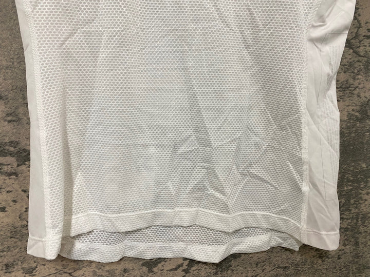 JY636 ラファ Rapha PRO TEAM BASE LAYER SHORT SLEEVE 半袖 ベースレイヤー 白 M メッシュ 未使用