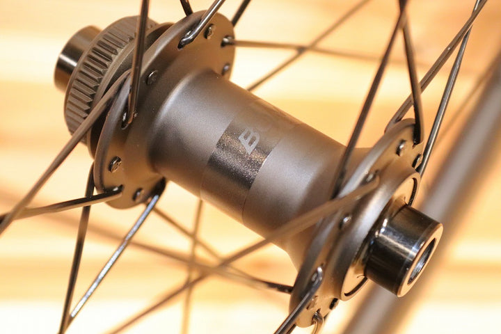ボントレガー BONTRAGER アイオロス AEOLUS ELITE 35 TLR DISC シマノ 11/12S 21C カーボン チューブレスレディ ホイールセット 【広島店】