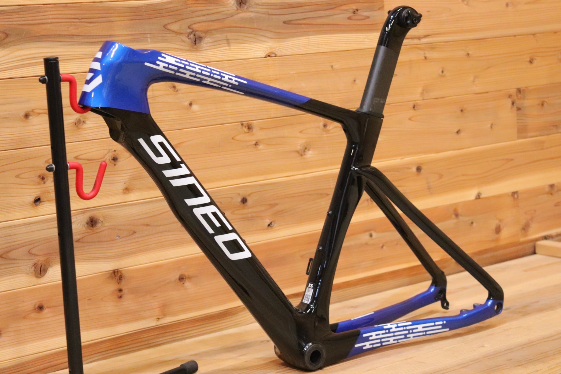 エスワンネオ S1NEO 699D DISC 2024モデル XSサイズ カーボン ディスク