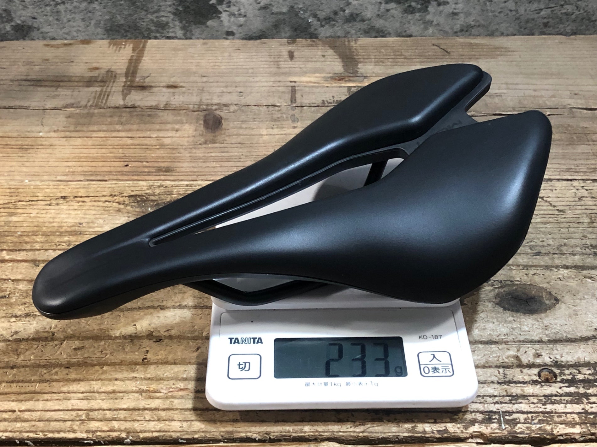 KG674 モスト MOST LYNX サドル 黒 MANGANESE レール 145mm ※座面側面