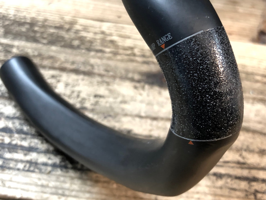 JT550 ワンバイエス ONE BY ESU J-CARBON GRAND MONROE SL ドロップハンドル カーボン Φ31.8mm ブラケットC-C400mm