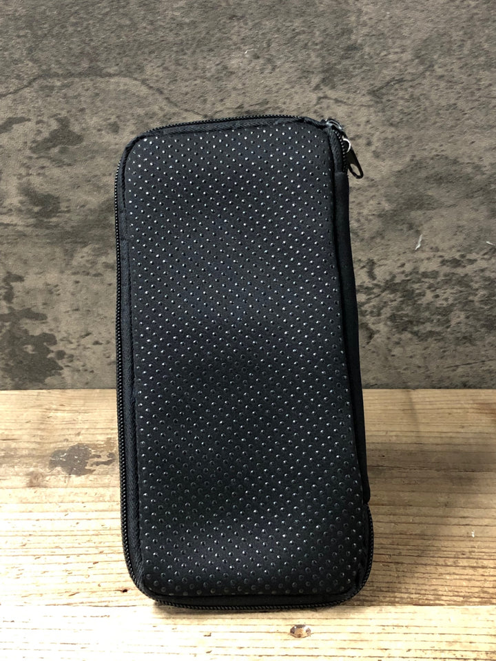 JX533 スティッキーポッド Sticky Pod サイクルポーチ 黒