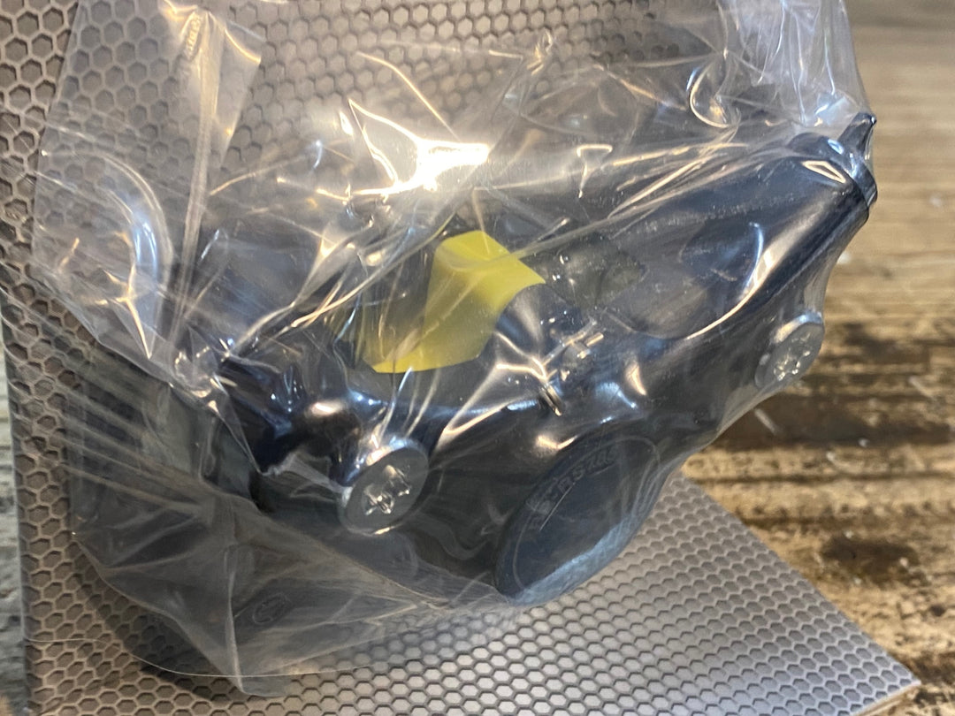 JU374 シマノ SHIMANO BR-RS785 油圧ディスクブレーキキャリパー 前後セット ポストマウント 未使用