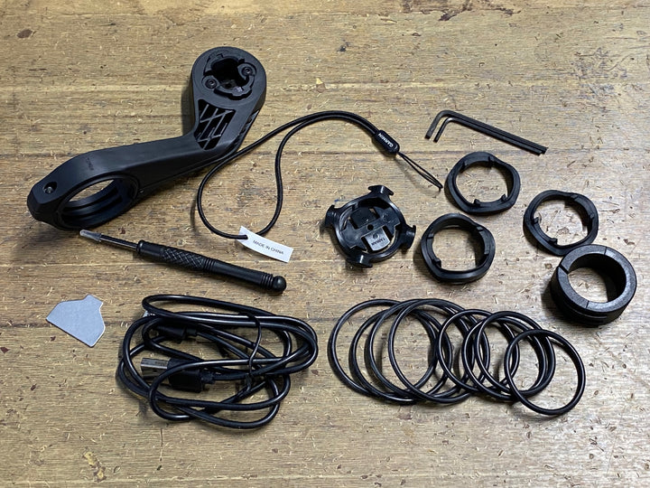 JY062 ガーミン GARMIN EDGE830 GARMIN心拍センサー マージーンスピードセンサー付属 サイクルコンピューター ※接続確認済
