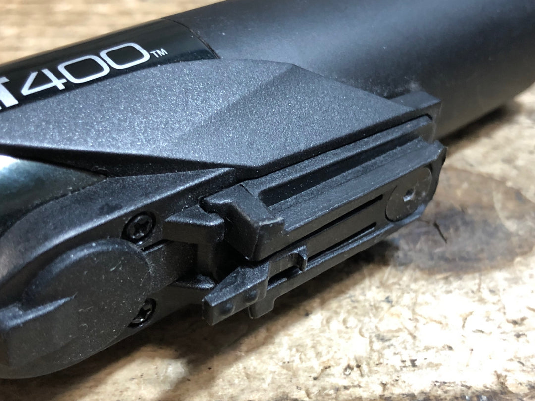 KB974 キャットアイ CATEYE VOLT400 フロントライト 点灯確認済