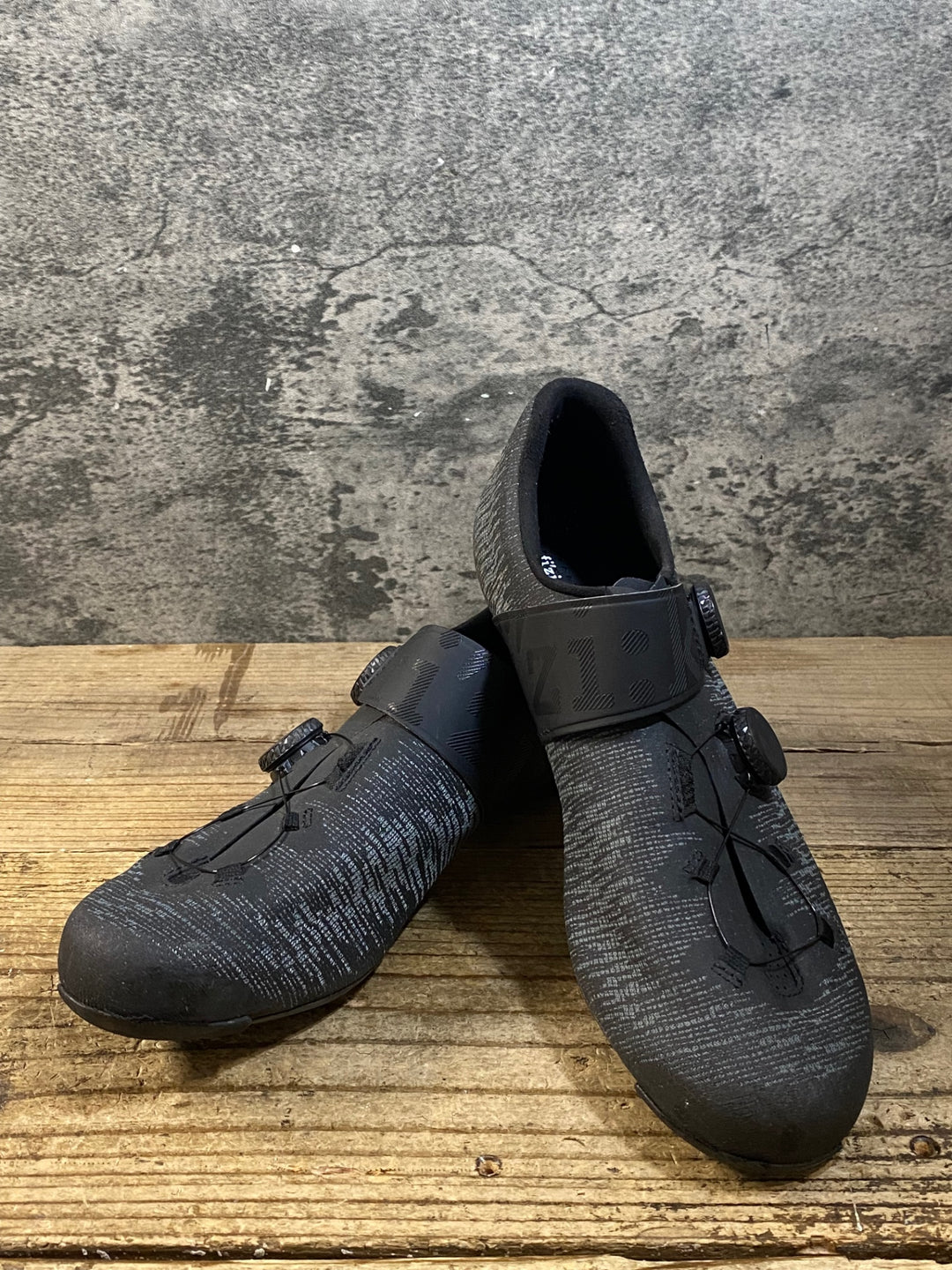 KJ261 フィジーク fizik VENTO INFINITO KNIT CARBON SHOES ビンディングシューズ 黒 EU42 SPD-SL