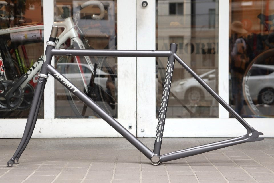 アフィニティ サイクルズ AFFINITY CYCLES メトロポリタン