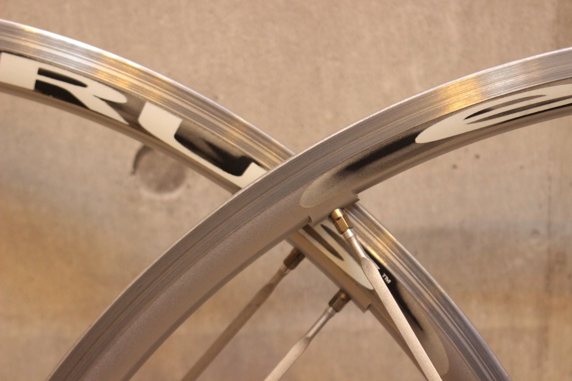 カンパニョーロ CAMPAGNOLO ユーラス EURUS アルミ クリンチャー
