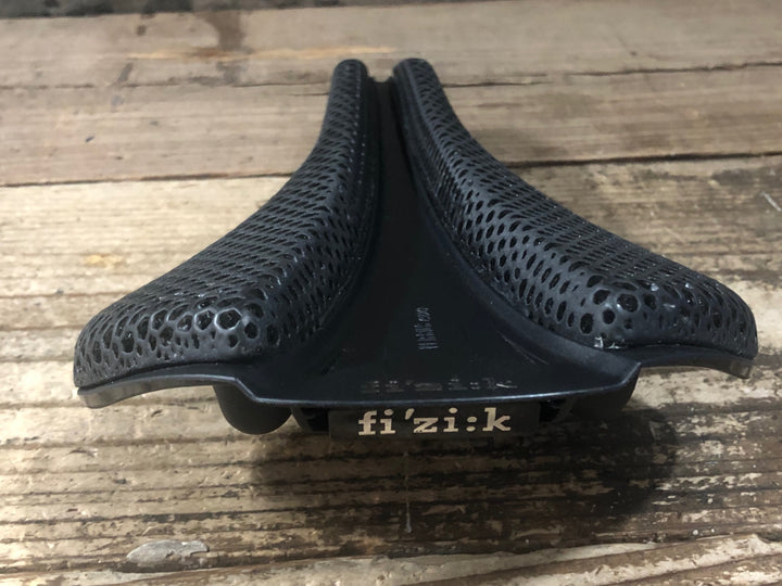 JO636 フィジーク fizik アンタレス ANTARES VERSUS EVO R3 ADAPTIVE サドル 149mm kiumレール