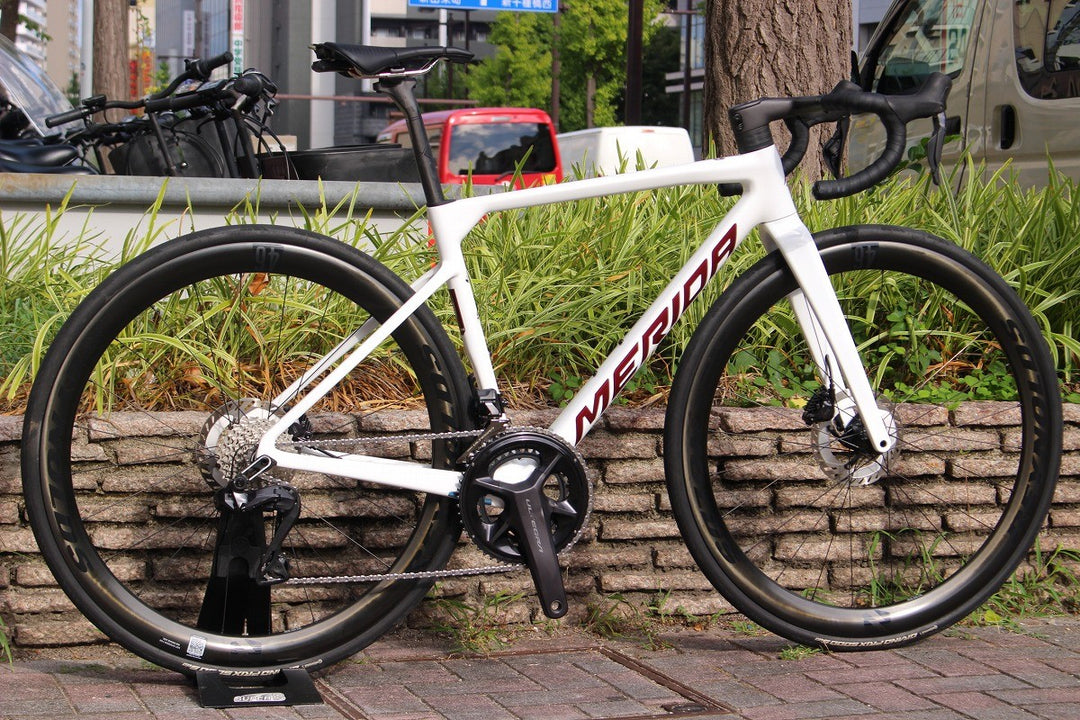 メリダ MERIDA スクルトゥーラ SCULTURA 8000 2025 XSサイズ アルテグラ R8170 DI2 12S カーボン ロードバイク 【名古屋店】
