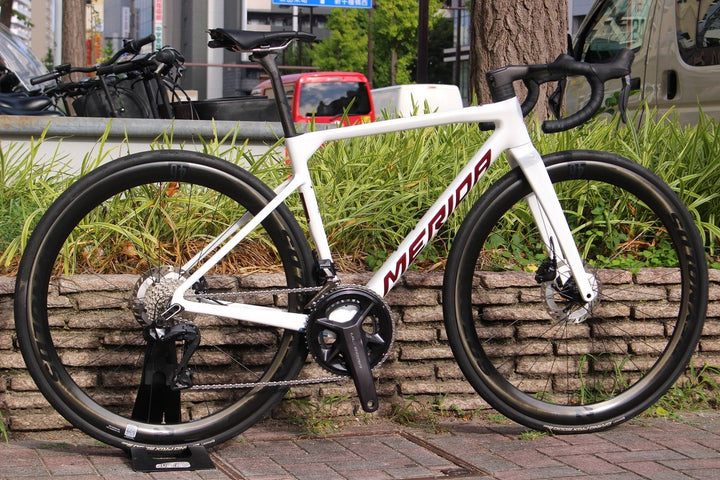 メリダ MERIDA スクルトゥーラ SCULTURA 8000 2025 XSサイズ アルテグラ R8170 DI2 12S カーボン ロードバイク 【名古屋店】