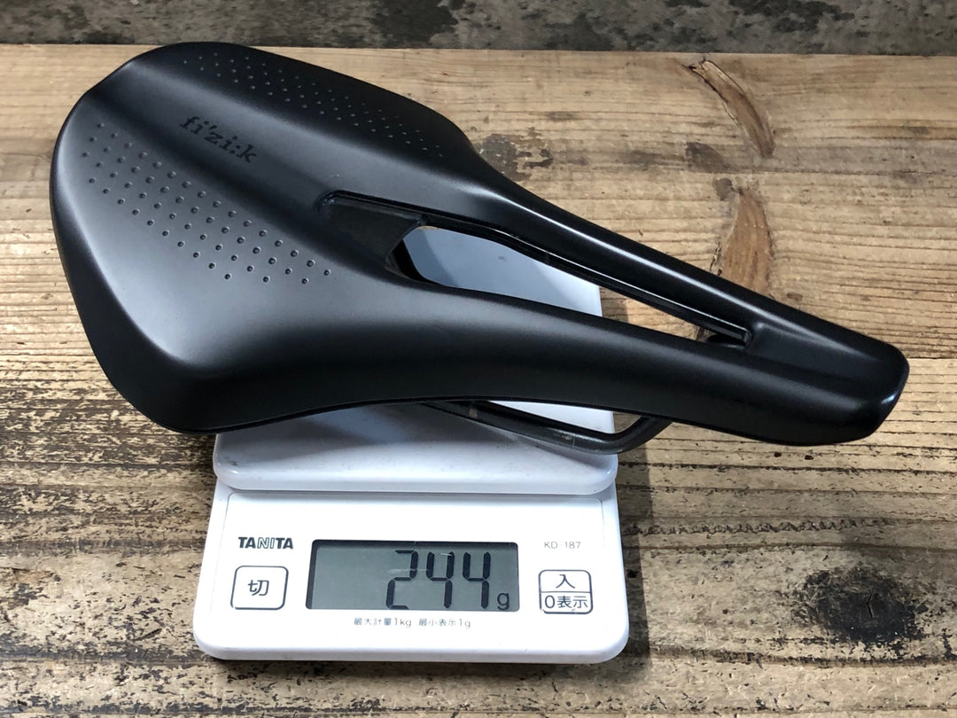 KB147 フィジーク fizik TEMPO ARGO R3 サドル 黒 kium 160mm