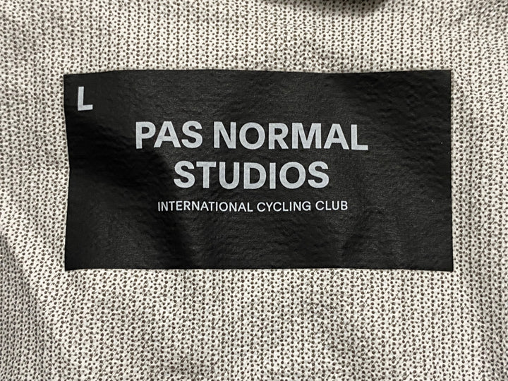 KA568 パスノーマルスタジオ PAS NORMAL STUDIOS RAIN JACKET 長袖 レインジャケット 黒 L