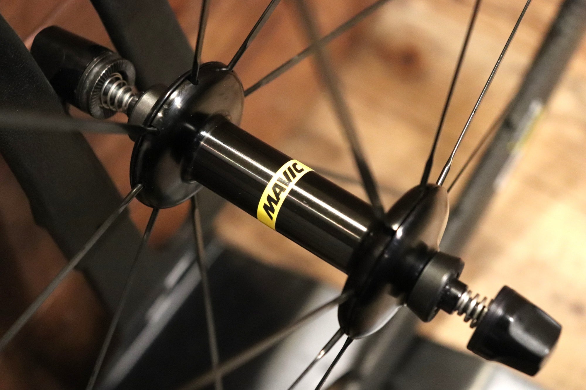 マヴィック MAVIC コスミック カーボン COSMIC CARBONE 40 ELITE