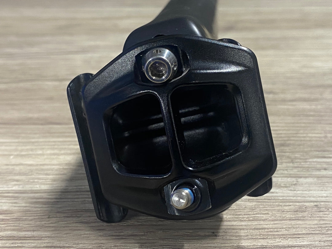 KF280 ロヴァール roval アルピニスト ALPINIST カーボンシートポスト 300mm Φ27.2 SB12mm