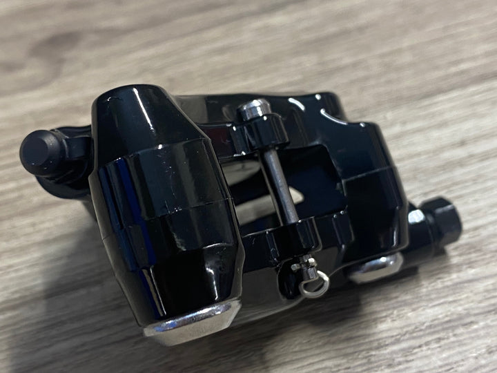 KE959 シマノ SHIMANO 105 BR-R7070 ディスクブレーキキャリパー 前後セット