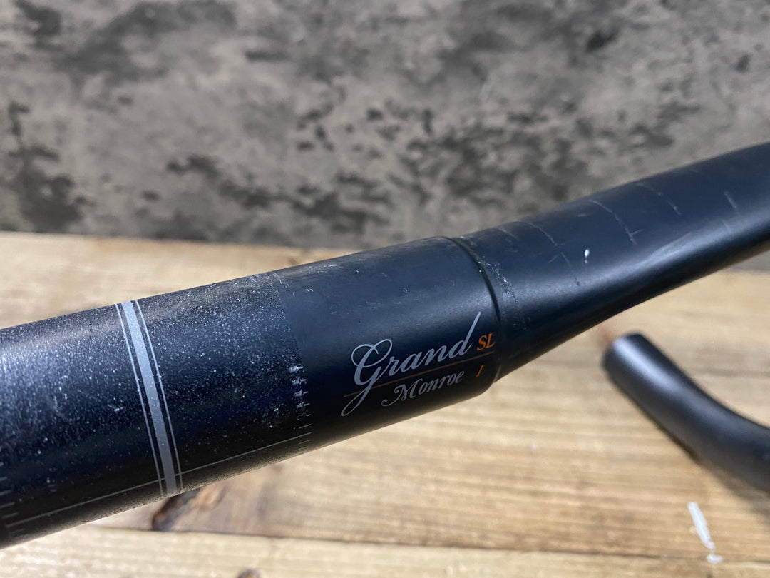 KN137 ワンバイエス One by ESU ジェイカーボン J-Carbon Grand Monroe SL I ドロップハンドル 380/400mm