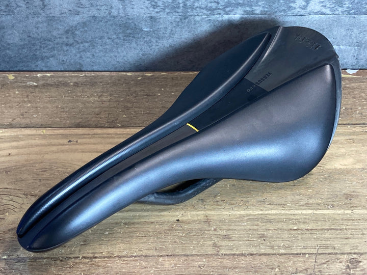 JV814 フィジーク fizik アンタレス ALIANTE VERSUS EVO 00 サドル 黒 136mm REGULAR カーボンレール