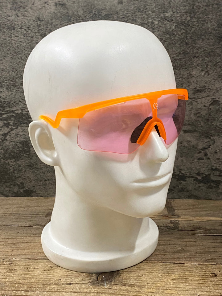 KM757 アルバオプティクス ALBA OPTICS DELTA サングラス アイウェア オレンジ