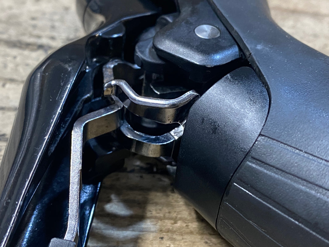 JX406 シマノ SHIMANO 105 ST-R7020 右STIレバー 油圧