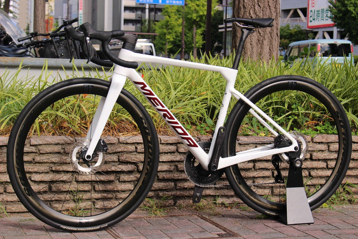 メリダ MERIDA スクルトゥーラ SCULTURA 8000 2025 XSサイズ アルテグラ R8170 DI2 12S カーボン ロードバイク 【名古屋店】