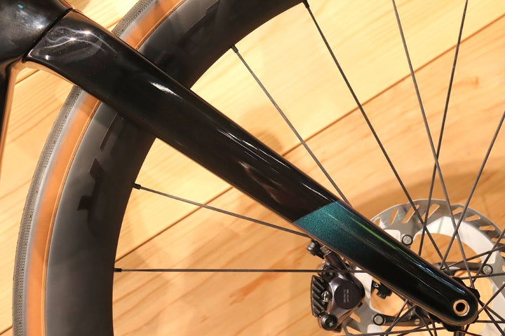 トレック TREK マドン MADONE SL7 GEN8 2025モデル Mサイズ シマノ アルテグラ R8170 12S Di2 カーボン ロードバイク 【千葉店】