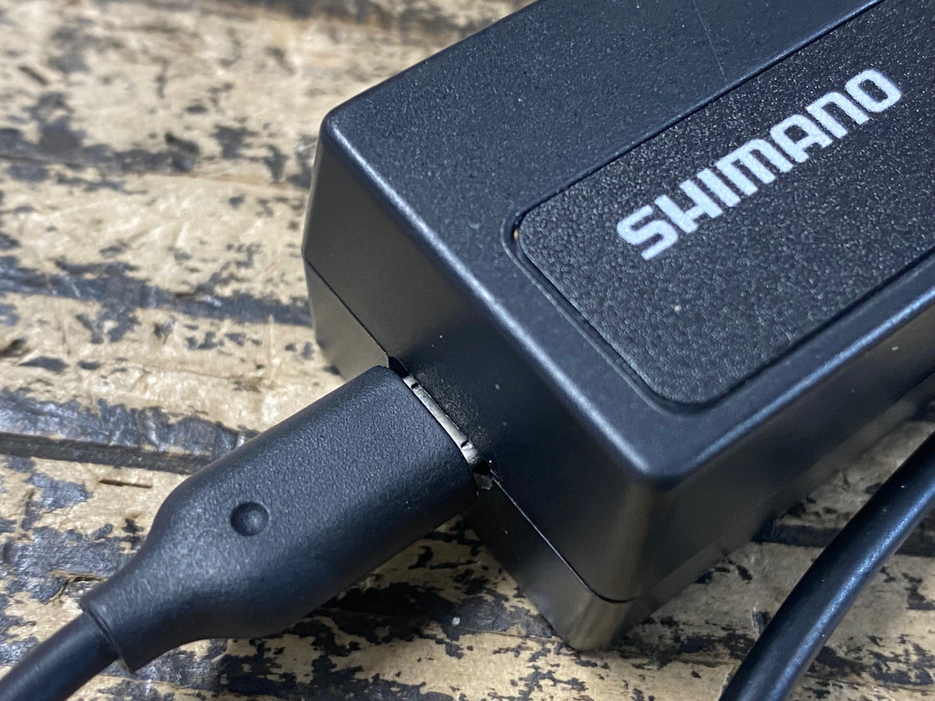 SM-BCR2 SHIMANO 充電器 Di2 シマノ Shimano Di2充電器 「シマノ
