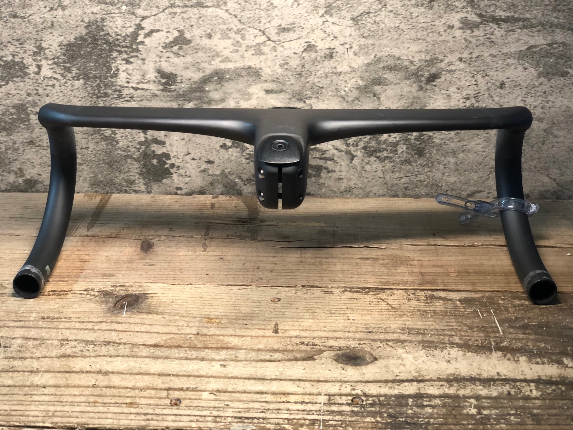 JO071 ロヴァール ROVAL RAPIDE COCKPIT 一体型カーボンドロップ