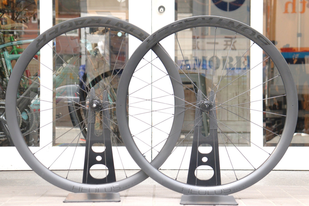 ボントレガー BONTRAGER アイオロス プロ AEOLUS PRO 37 DISC カーボン