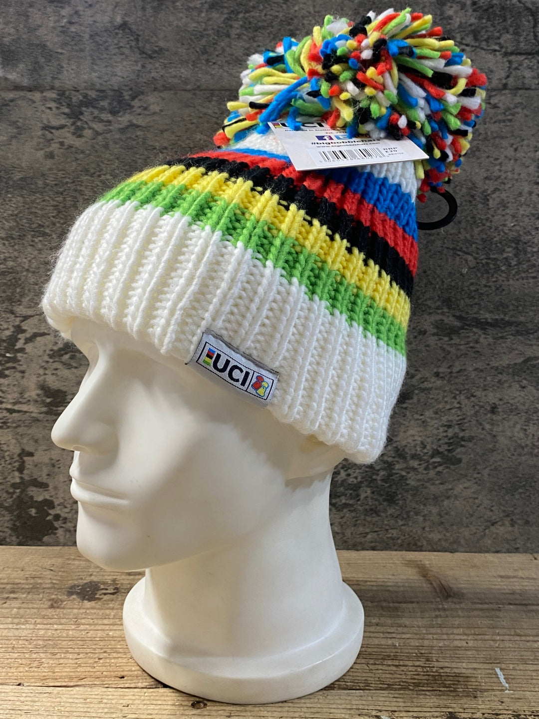 KB365 UCI BIG BOBBLE HATS サイクルキャップ ニット帽 ワンサイズ