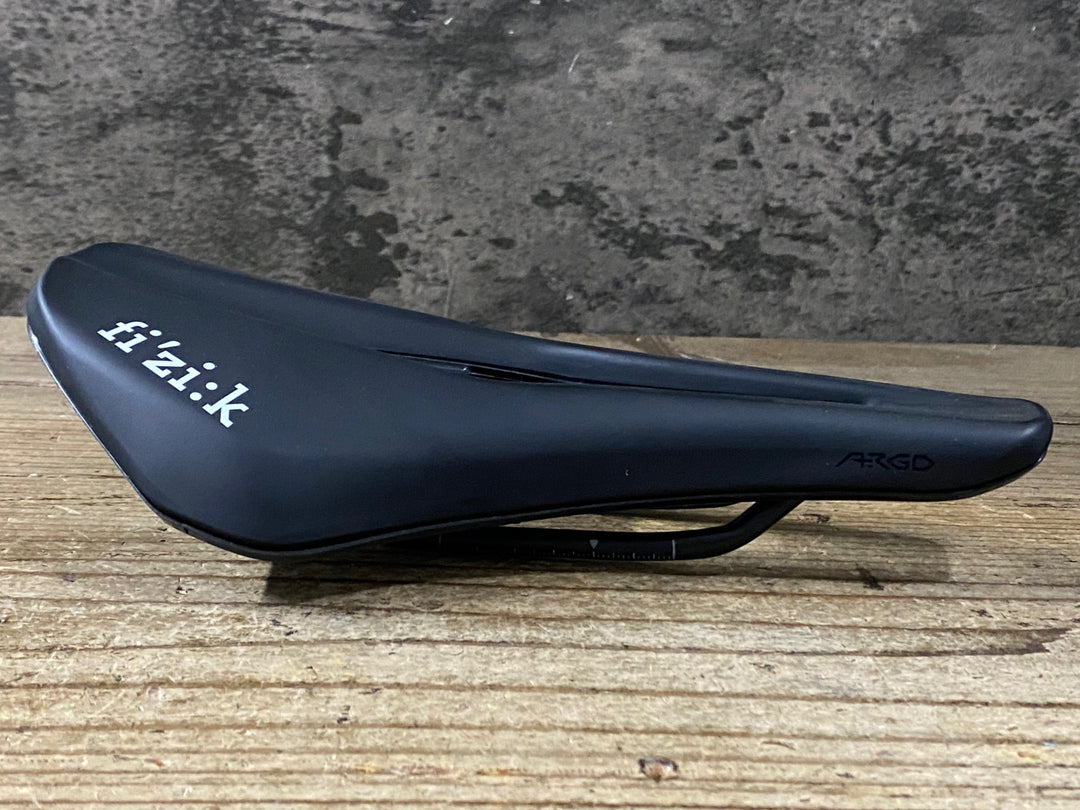 KL308 フィジーク fizik TEMPO ARGO R5 サドル 黒 150mm S-Alloyレール