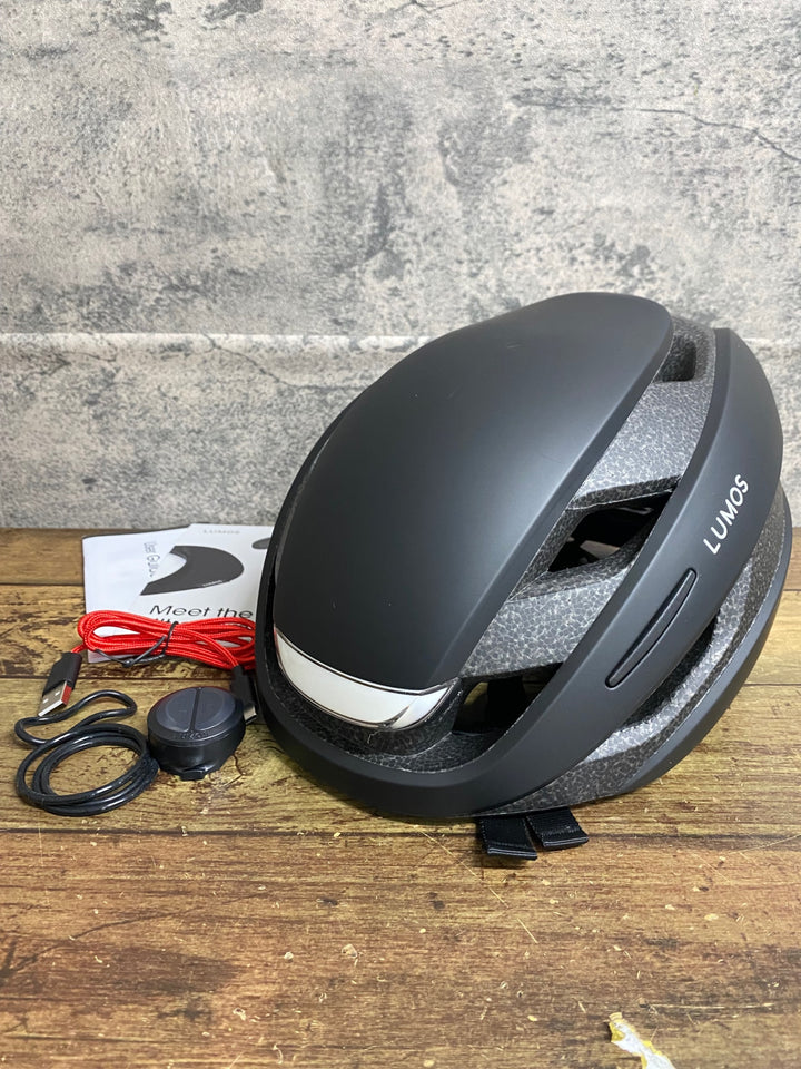 KB102 ルーモス LUMOS ULTRA ヘルメット 黒 54-61cm