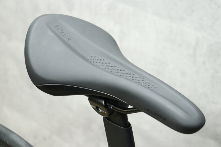 トレック TREK マドン MADONE SLR9 GEN8 2025モデル Mサイズ シマノ デュラエース R9270 Di2 12S カーボン ロードバイク AEOLUS ELITE 50 【さいたま浦和店】